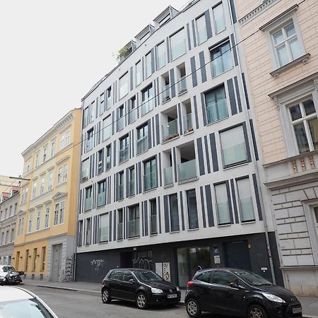 Traditional Apartments Vienna Tav Bagian luar foto